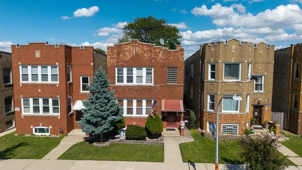3051 North Mason Avenue Chicago IL 60634