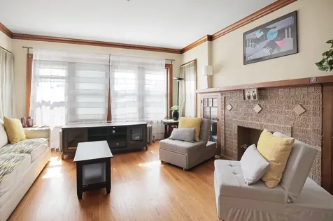 3051 North Mason Avenue Chicago IL 60634