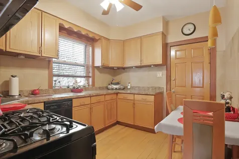 3051 North Mason Avenue Chicago IL 60634