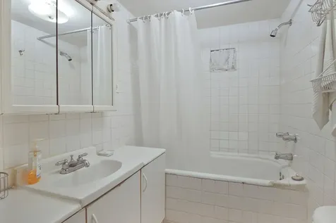 3051 North Mason Avenue Chicago IL 60634