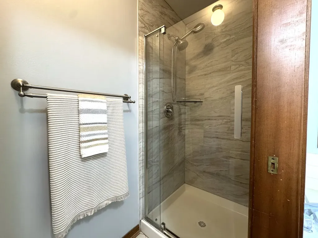 1217 Yorkshire Drive Naperville IL 60563