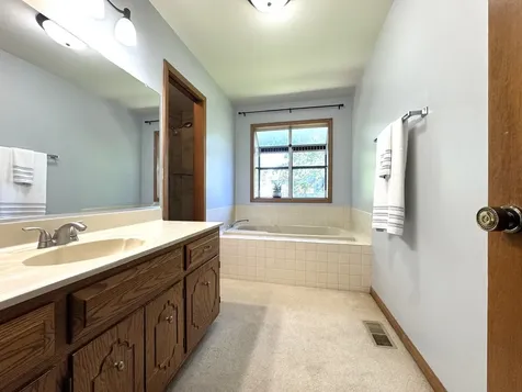 1217 Yorkshire Drive Naperville IL 60563