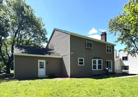 1217 Yorkshire Drive Naperville IL 60563