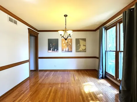 1217 Yorkshire Drive Naperville IL 60563