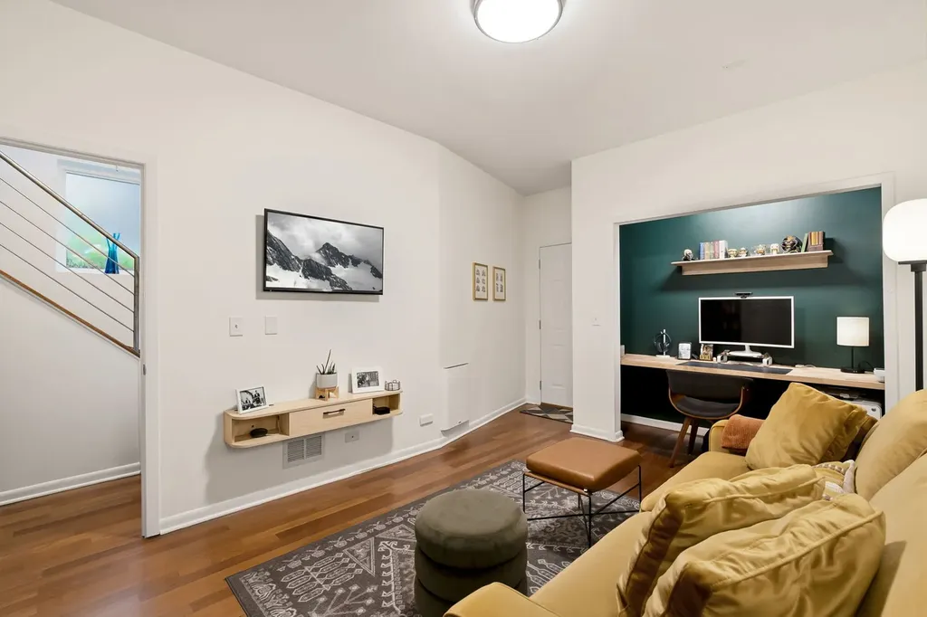 922 North Paulina Street Chicago IL 60622