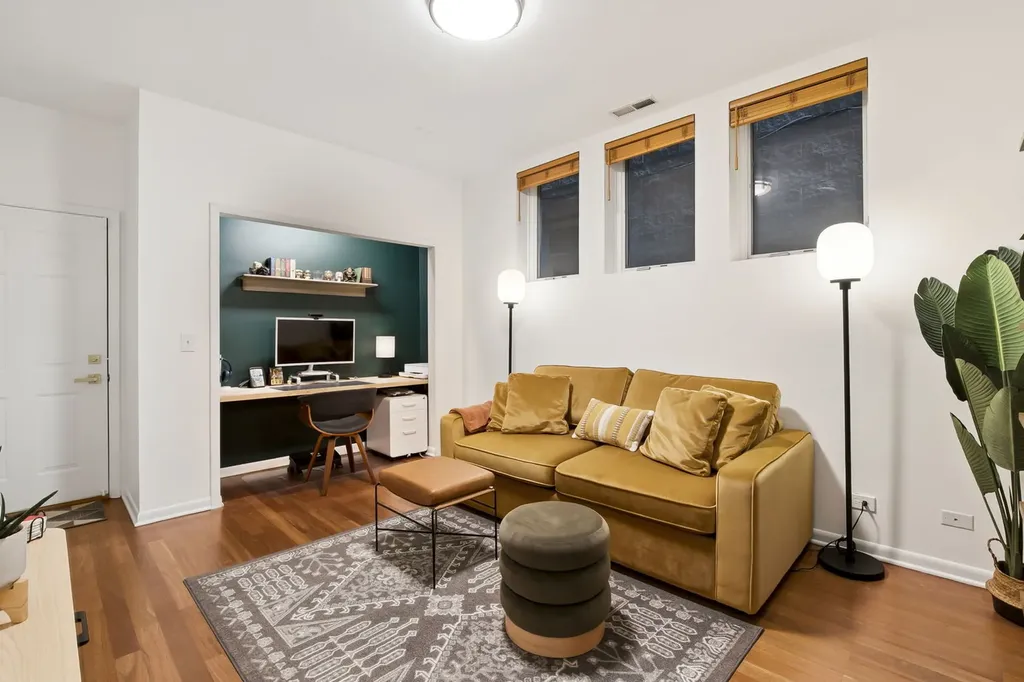 922 North Paulina Street Chicago IL 60622