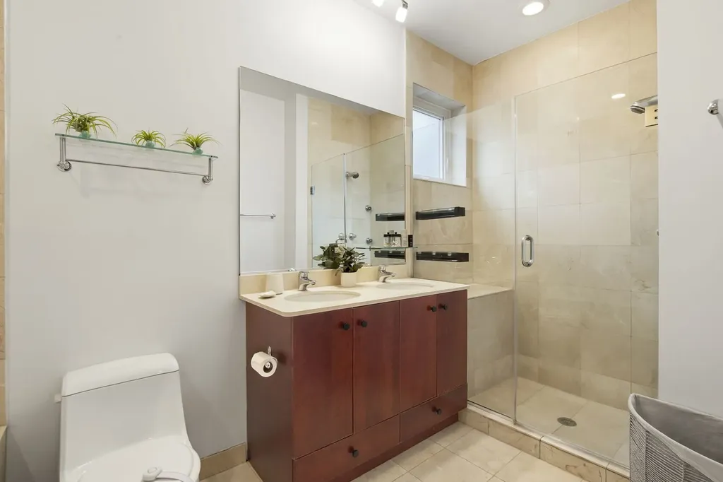 922 North Paulina Street Chicago IL 60622