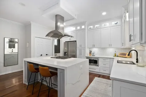 922 North Paulina Street Chicago IL 60622