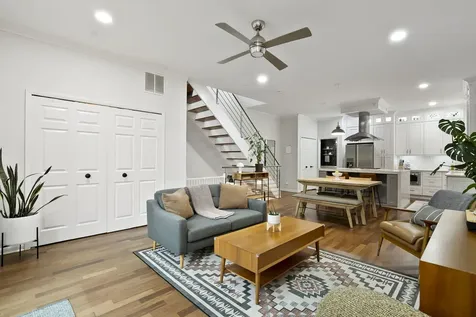 922 North Paulina Street Chicago IL 60622