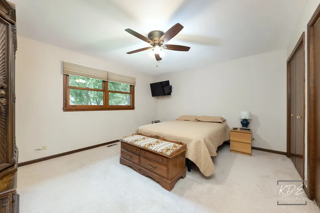 29W303 Hartman Drive Naperville IL 60564