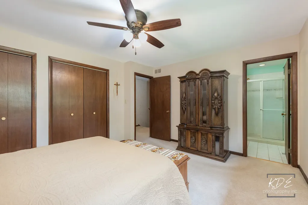29W303 Hartman Drive Naperville IL 60564