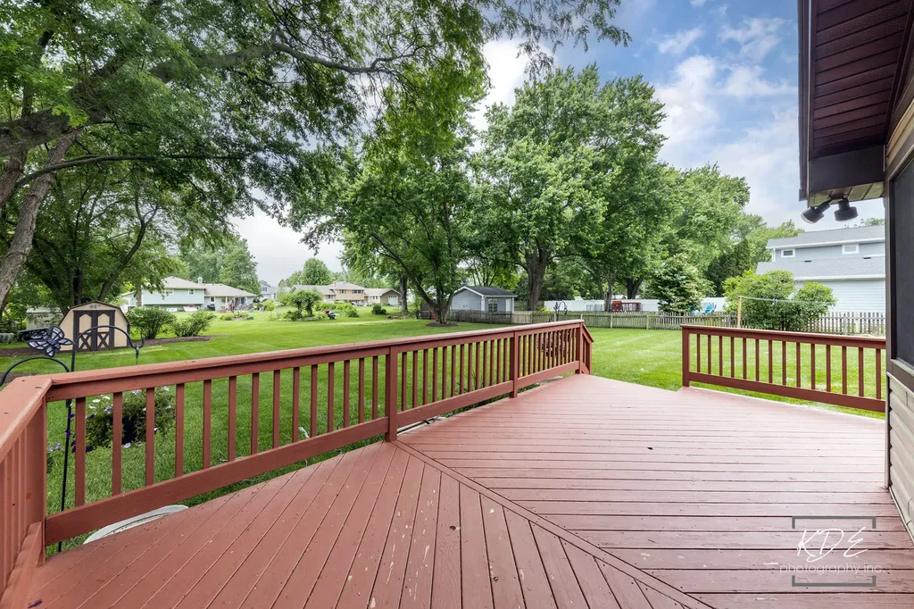 29W303 Hartman Drive Naperville IL 60564