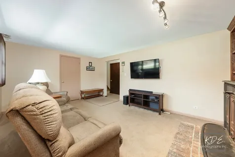 29W303 Hartman Drive Naperville IL 60564