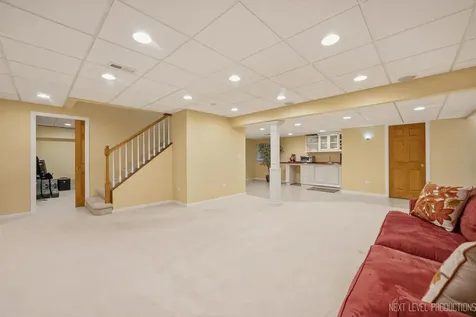 1002 Stonehedge Road St. Charles IL 60174