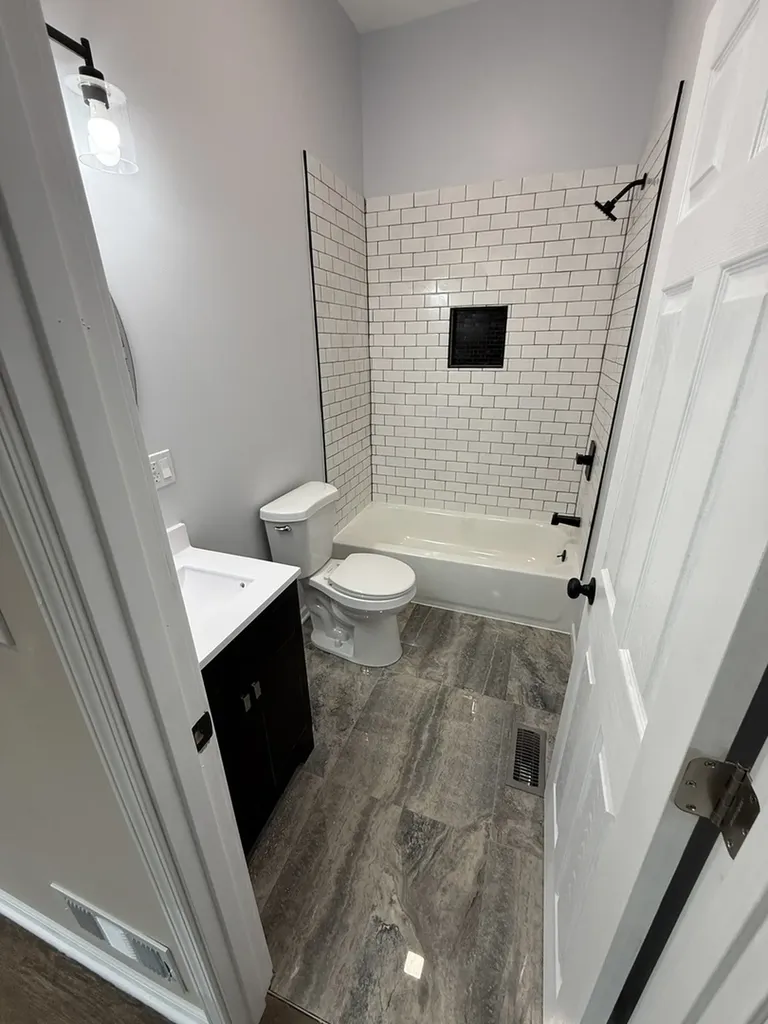 5245 South Racine Avenue Chicago IL 60609