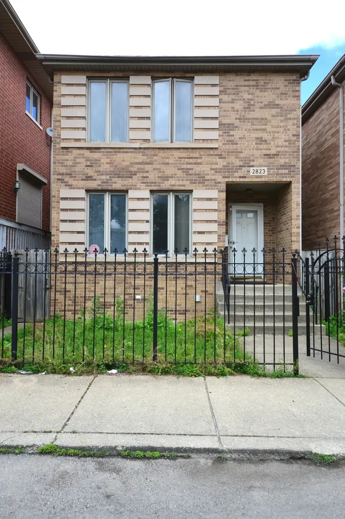 2823 South Farrell Street Chicago IL 60608