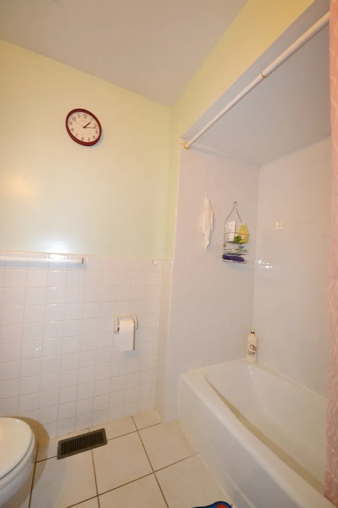 2823 South Farrell Street Chicago IL 60608