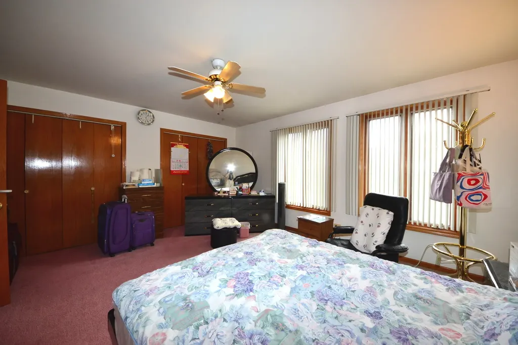 2823 South Farrell Street Chicago IL 60608