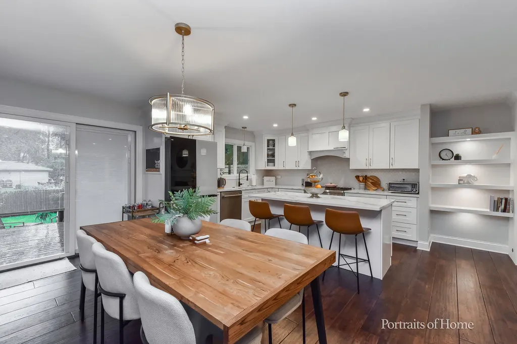 30W172 Claymore Lane Naperville IL 60563