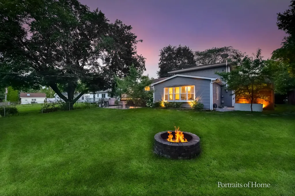 30W172 Claymore Lane Naperville IL 60563