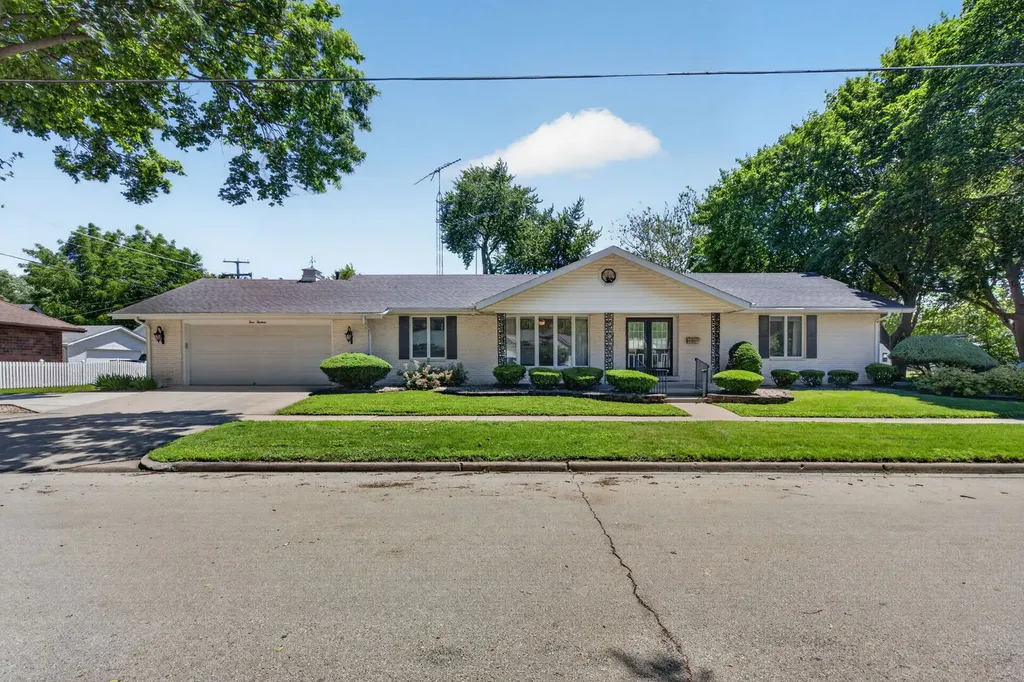 413 Price Street Morris IL 60450