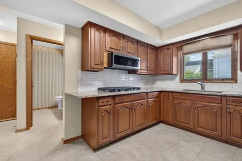 413 Price Street Morris IL 60450