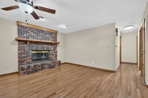 413 Price Street Morris IL 60450
