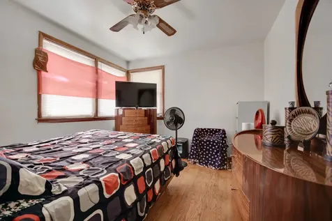 124 Sawyer Avenue La Grange IL 60525