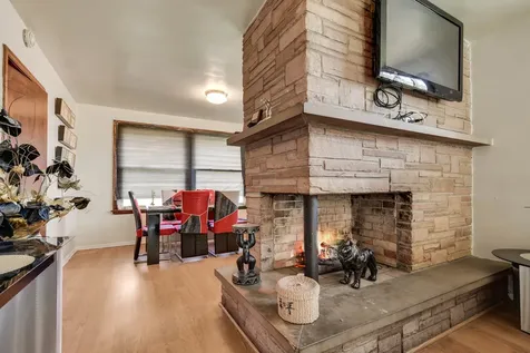 124 Sawyer Avenue La Grange IL 60525