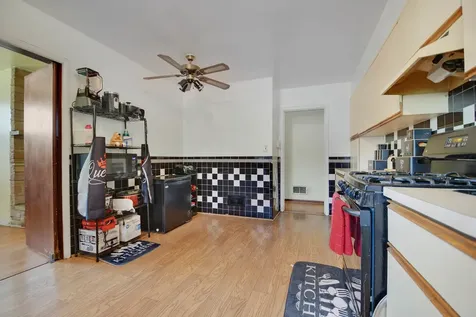 124 Sawyer Avenue La Grange IL 60525