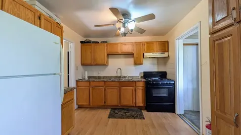 418 Arnold Avenue Romeoville IL 60446