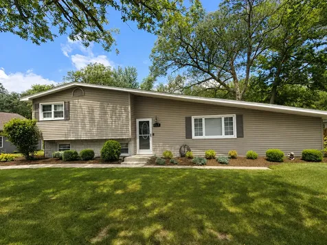 4623 West Nancy Drive Kankakee IL 60901