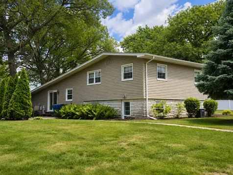 4623 West Nancy Drive Kankakee IL 60901
