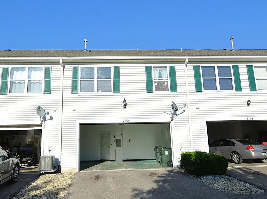 2460 Georgetown Circle Aurora IL 60503
