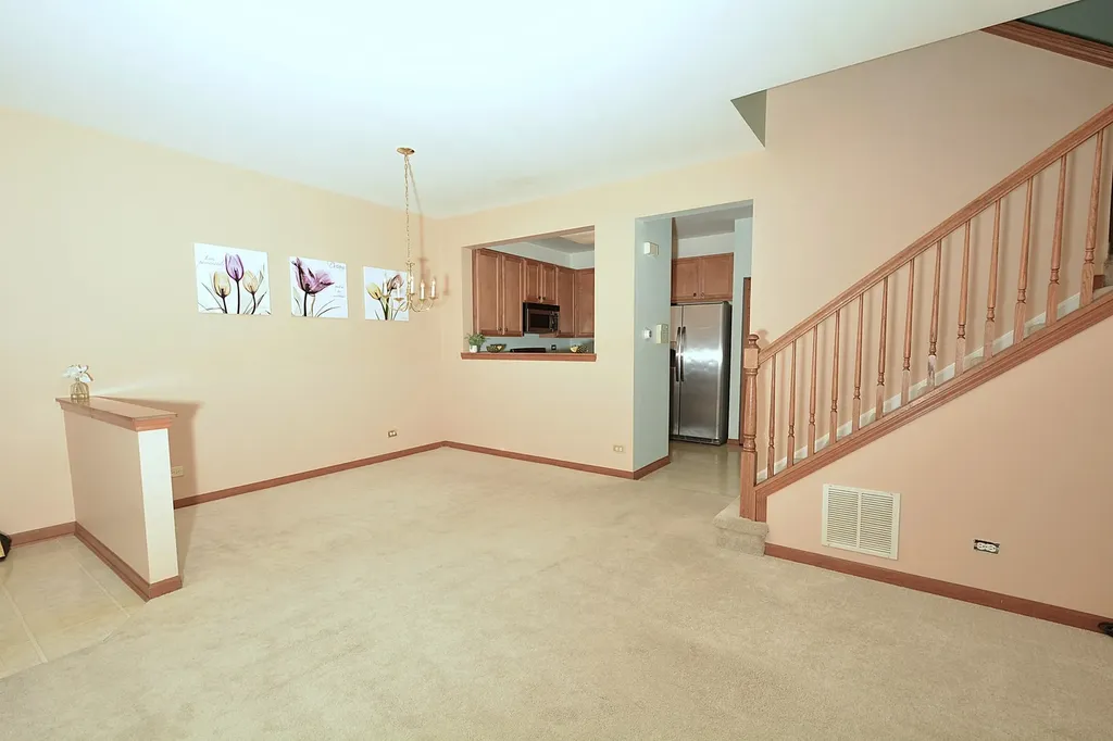 2460 Georgetown Circle Aurora IL 60503
