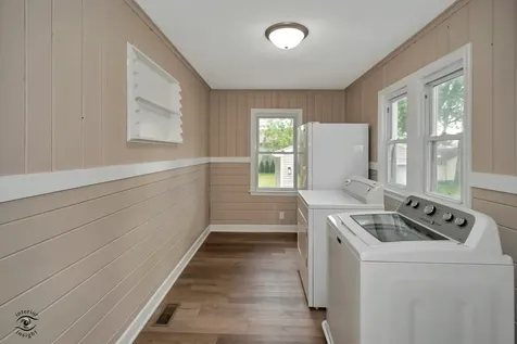 170 East Church Street Coal City IL 60416