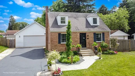 2211 North Bonnie Brook Lane Waukegan IL 60087