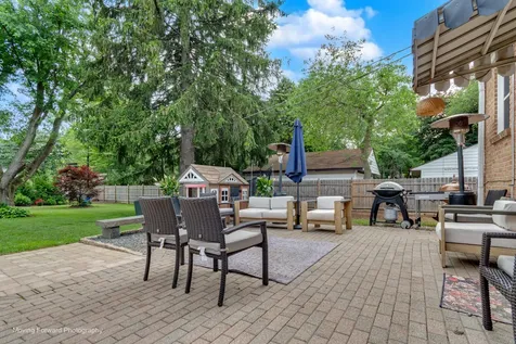 2211 North Bonnie Brook Lane Waukegan IL 60087