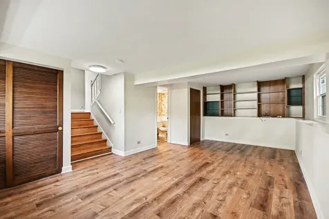 410 Ashwood Court Vernon Hills IL 60061