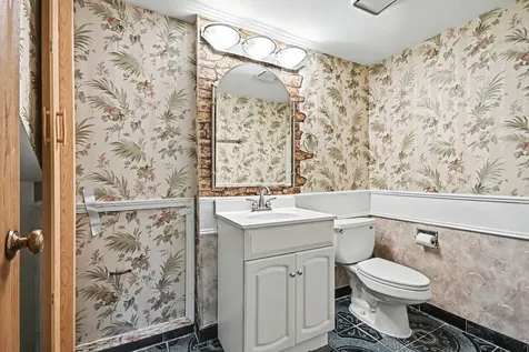410 Ashwood Court Vernon Hills IL 60061