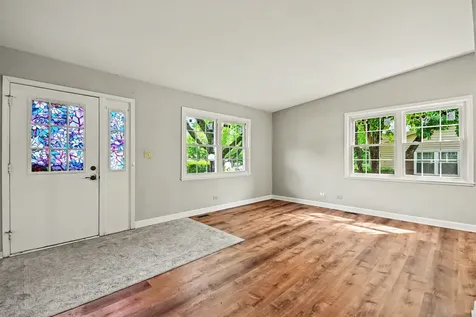 410 Ashwood Court Vernon Hills IL 60061