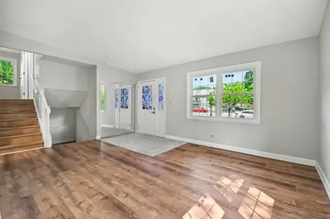 410 Ashwood Court Vernon Hills IL 60061