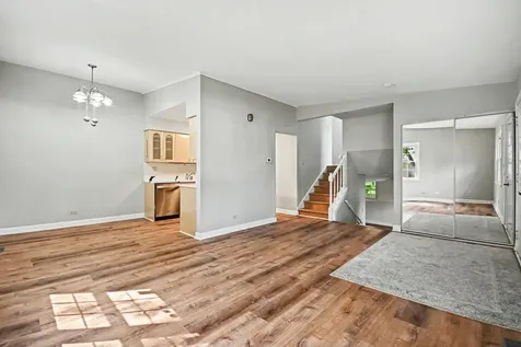 410 Ashwood Court Vernon Hills IL 60061