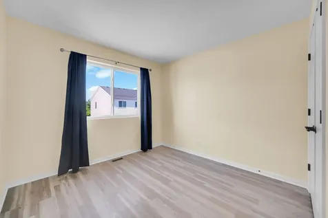 1476 Manning Avenue Montgomery IL 60538