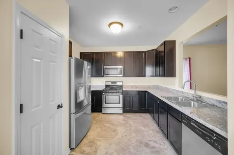 1476 Manning Avenue Montgomery IL 60538
