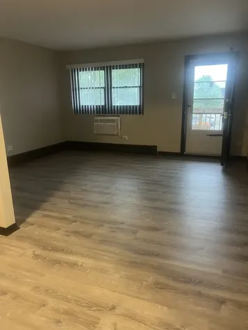 8244 West 87th Street Hickory Hills IL 60457