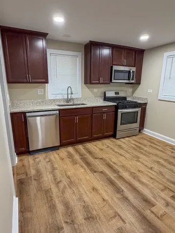 9427 Nerbonne Avenue Franklin Park IL 60131