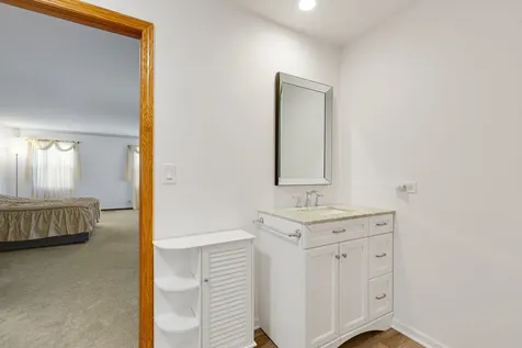 1509 Lori Lyn Lane Northbrook IL 60062
