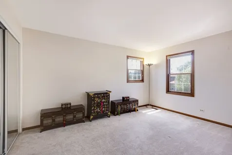 1509 Lori Lyn Lane Northbrook IL 60062