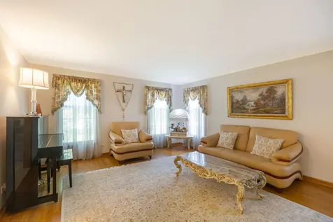 1509 Lori Lyn Lane Northbrook IL 60062